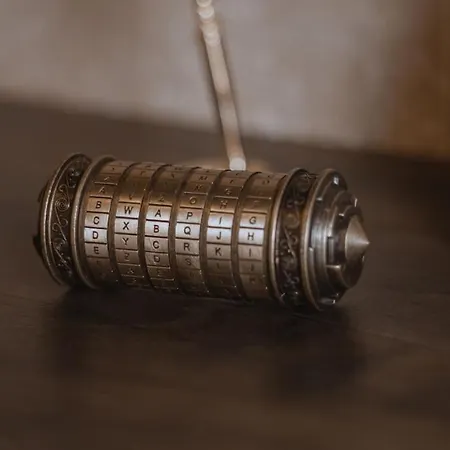 La Salle Des Sortileges Daire *